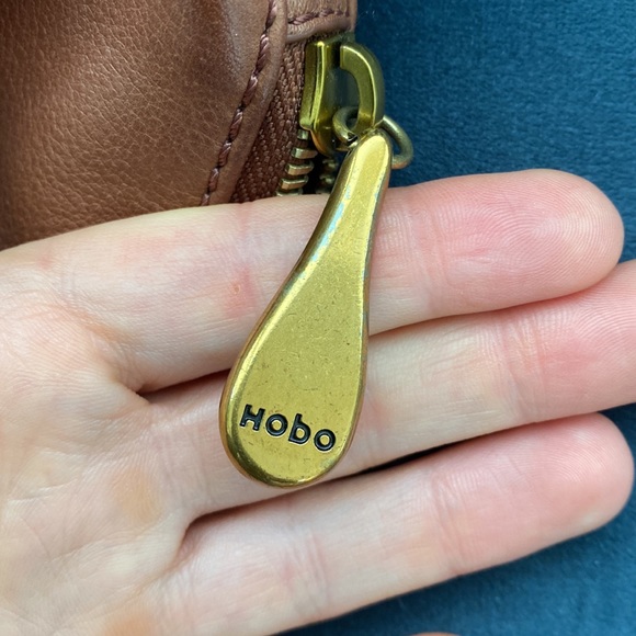 Authentic leather HOBO shoulder cross body bag - Picture 10 of 10